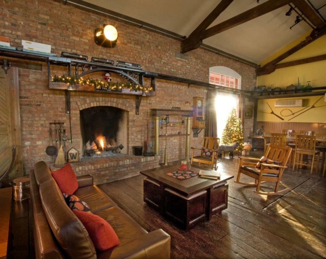 Riley'S Railhouse Bed & Breakfast Честертон Номер фото